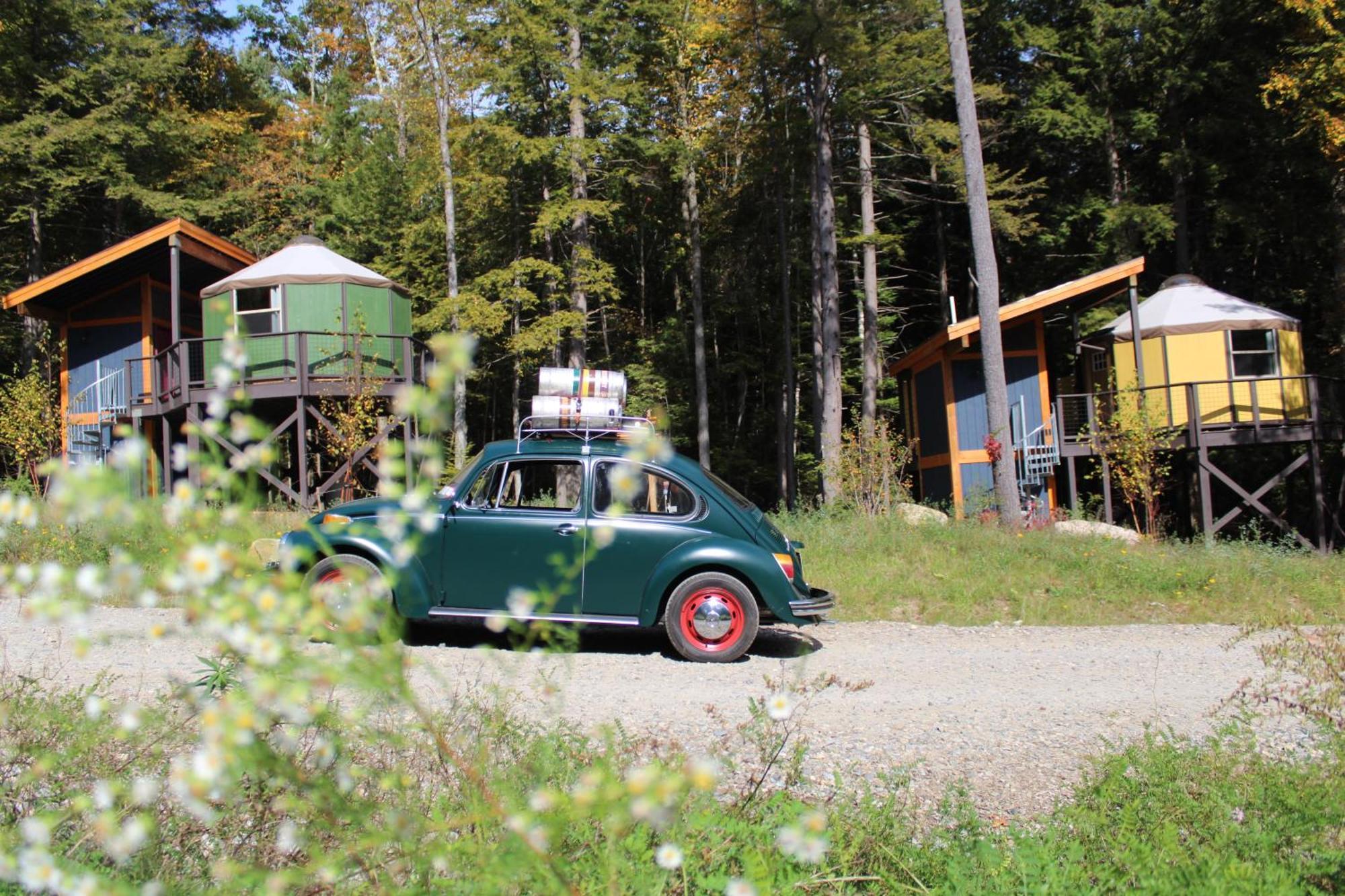 Trekker, Treehouses Cabins And Lodge Rooms Lake George Exterior photo